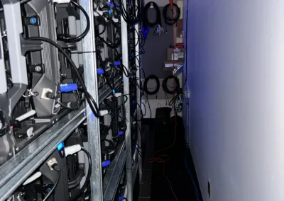 A metal rack with wires and wires.